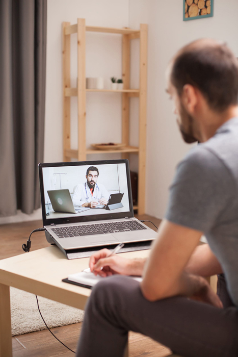 Patient receiving mental health and addiction treatment with a KAV telemedicine doctor